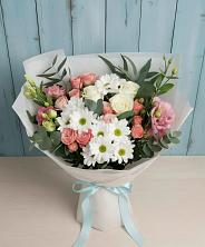Букет цветов из:  Розы, Лизиантусы и Хризантемы в Ермаковском