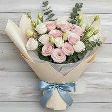 Букет цветов из:  Лизиантусы в Ермаковском