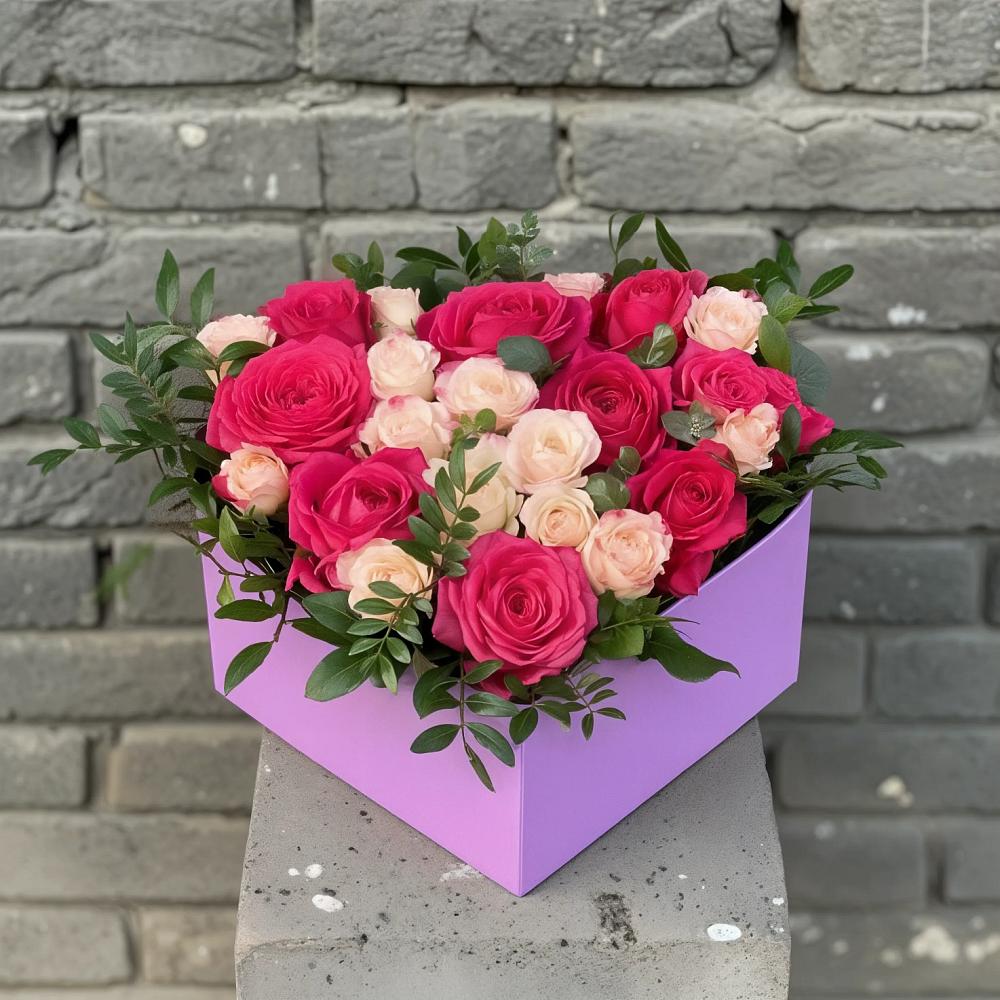 Цветочная композиция из Розы в коробке в Ермаковском